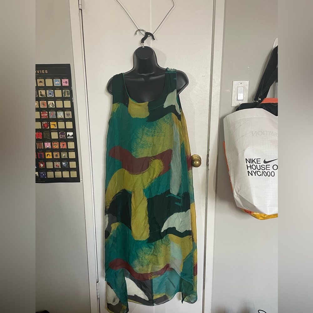 Multicolored green dress! - Picture 2 of 2